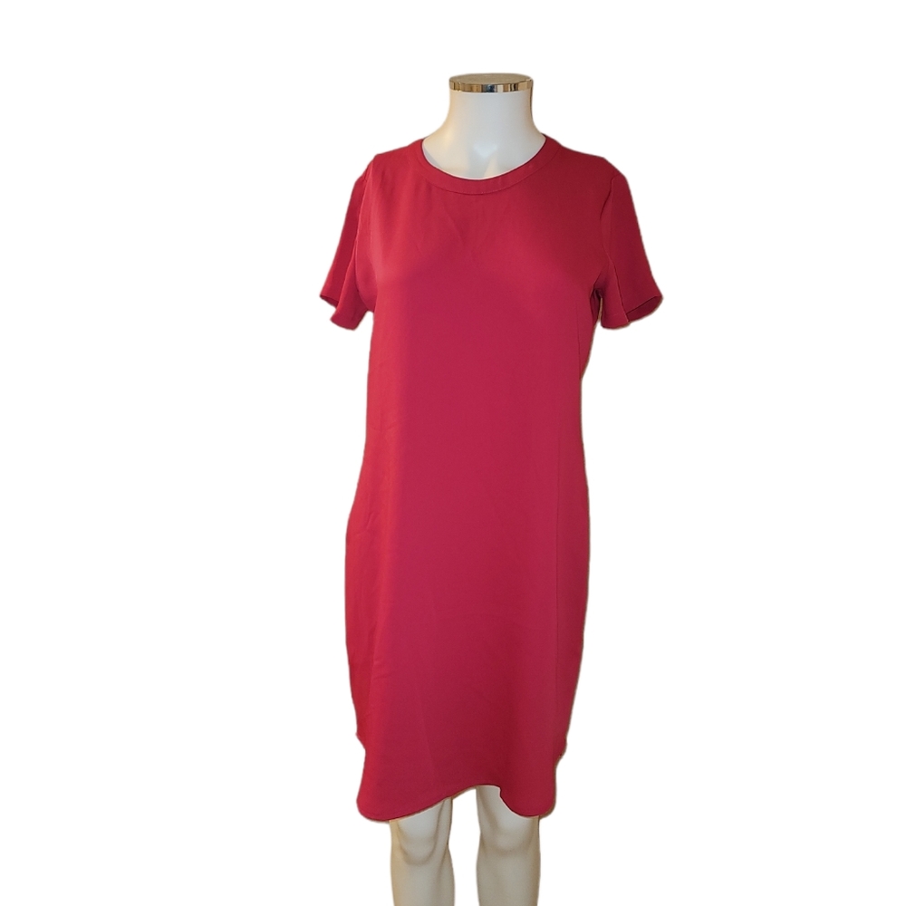 pink dress
